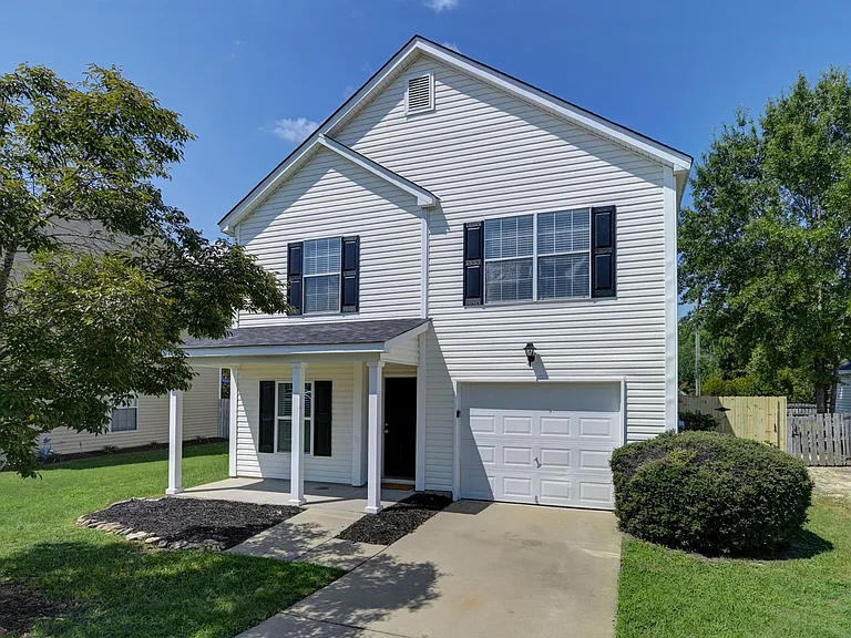 141 Wigmore Ln — Photo 34