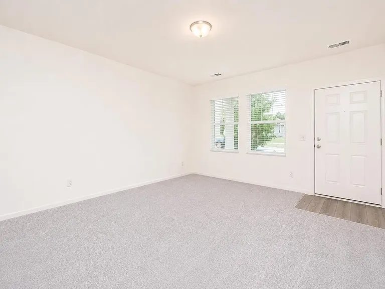 309 Sedona Dr — Photo 5