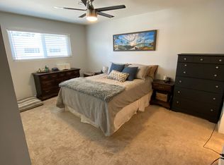 1303 Cameo Ln, Fullerton, CA 92831