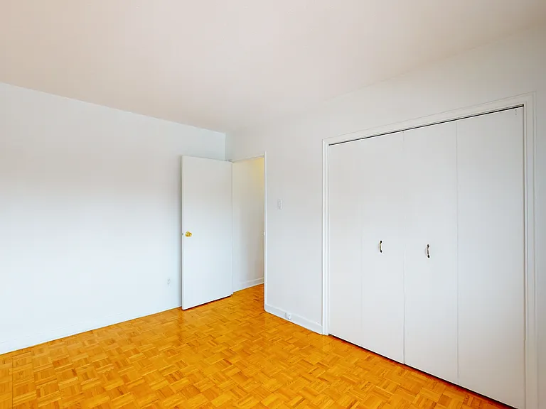 60 Daly Ave — Photo 21