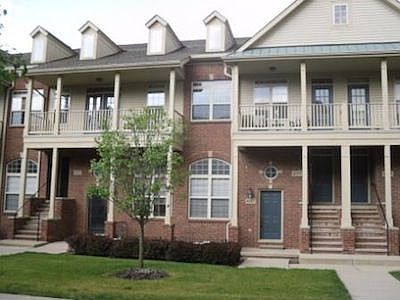 1st image of 407 Old Pine Way #1