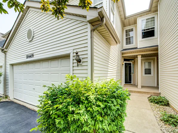 16449 S Newcastle Way, Lockport, IL 60441