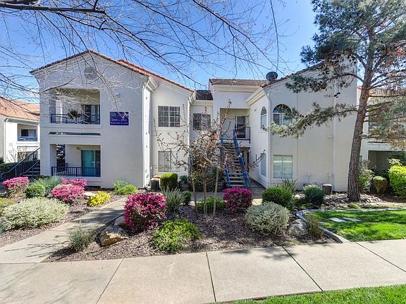 3rd image of 2903 Beachcomber Dr E #1062