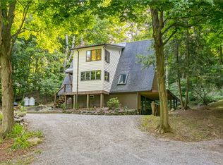 7600 North Rd, Victor, NY 14564