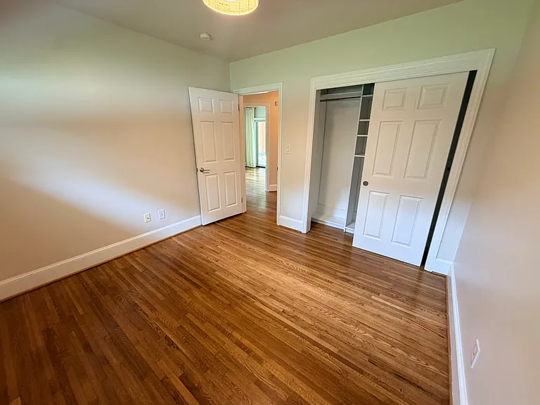 3111 Airlie St — Photo 11