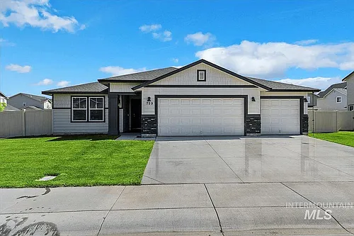 759 Pronghorn Dr Photo 1
