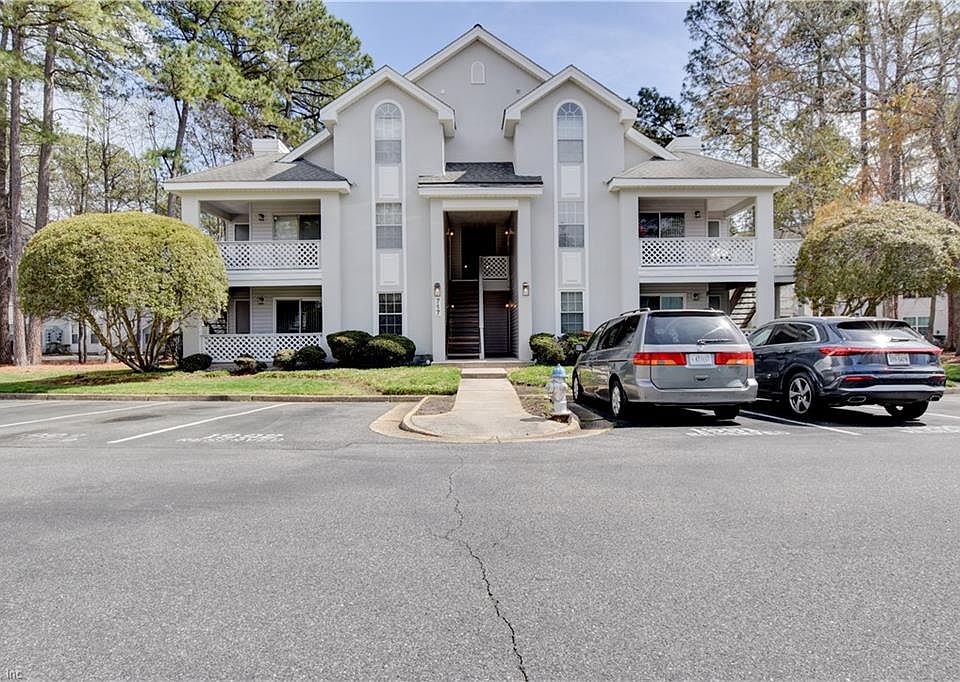 1st image of 717 Inlet Quay APT G