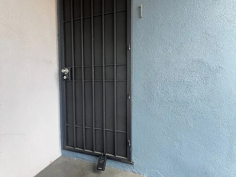1024 Pico Blvd — Photo 15
