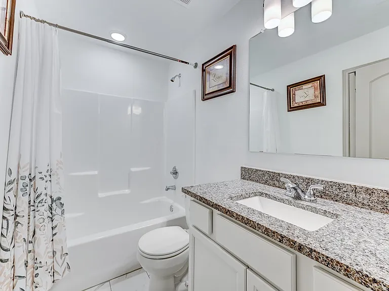 204 Shoreview Dr — Photo 36