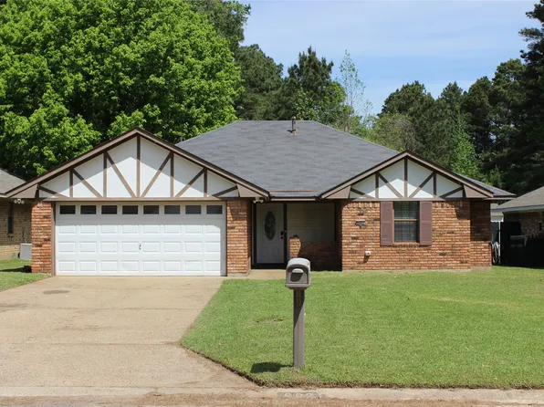 9021 Hollow Bluff Dr, Haughton, LA 71037