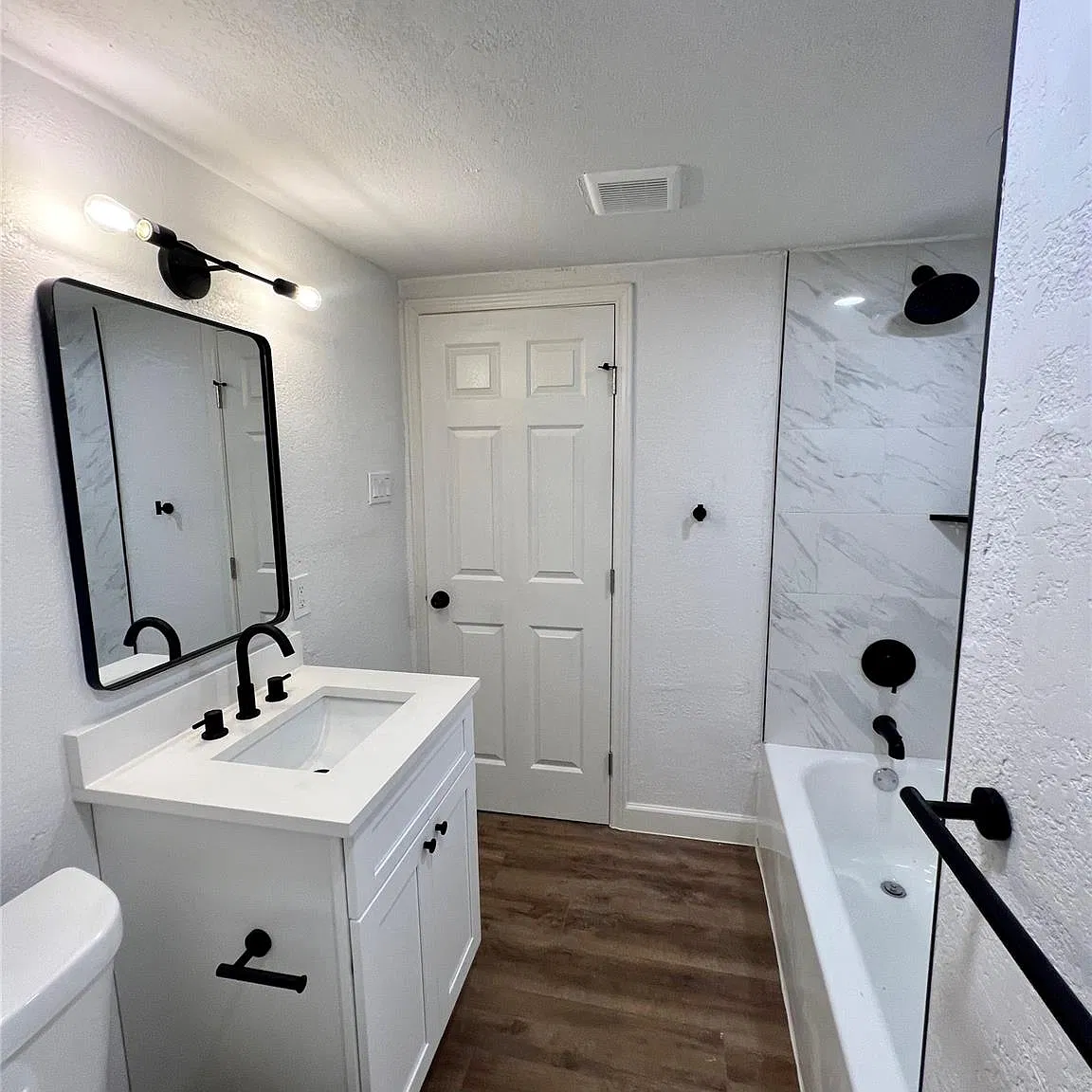 2 bed, 650 sqft, $1,500 — Photo 3