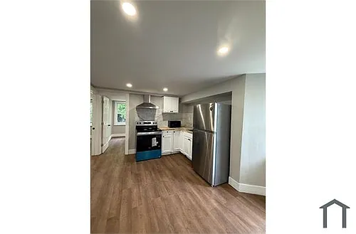 34 Francis St #1 Photo 1
