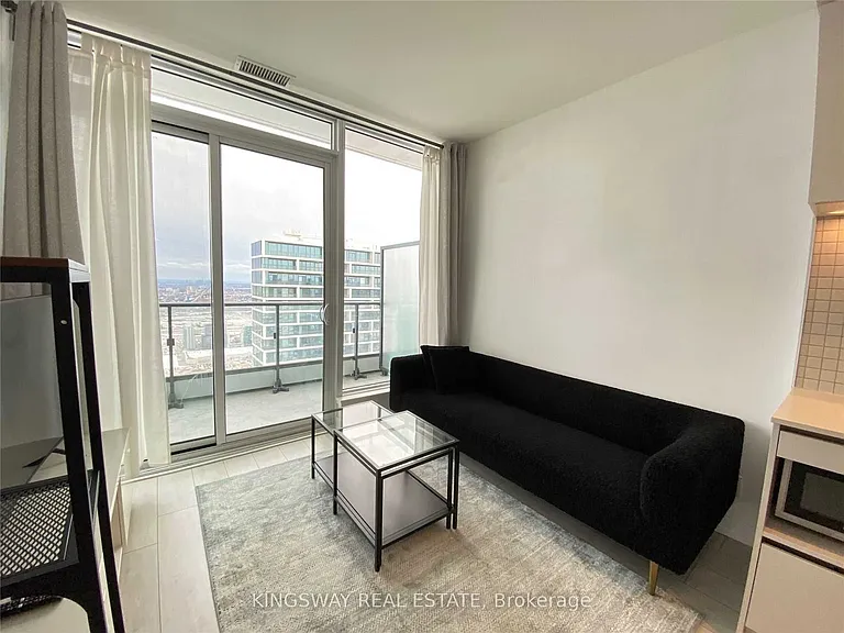 898 Portage Pkwy #Penthouse 05 — Photo 9