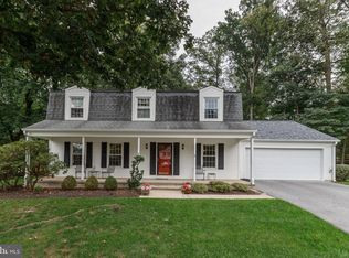 5 Bedwell Ct, Lutherville Timonium, MD 21093
