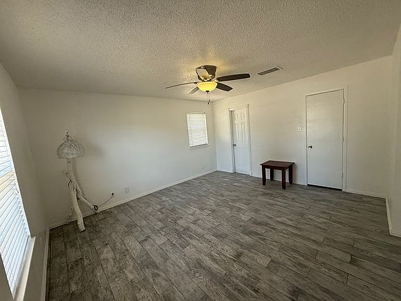5th image of 3507 Humble Ave