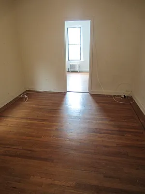 Rented by Majesty Management | media 30