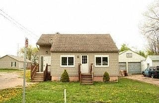 2nd image of 1256 Allen St