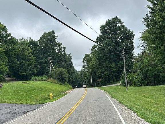 4th image of 1704 Blue Jay Rd