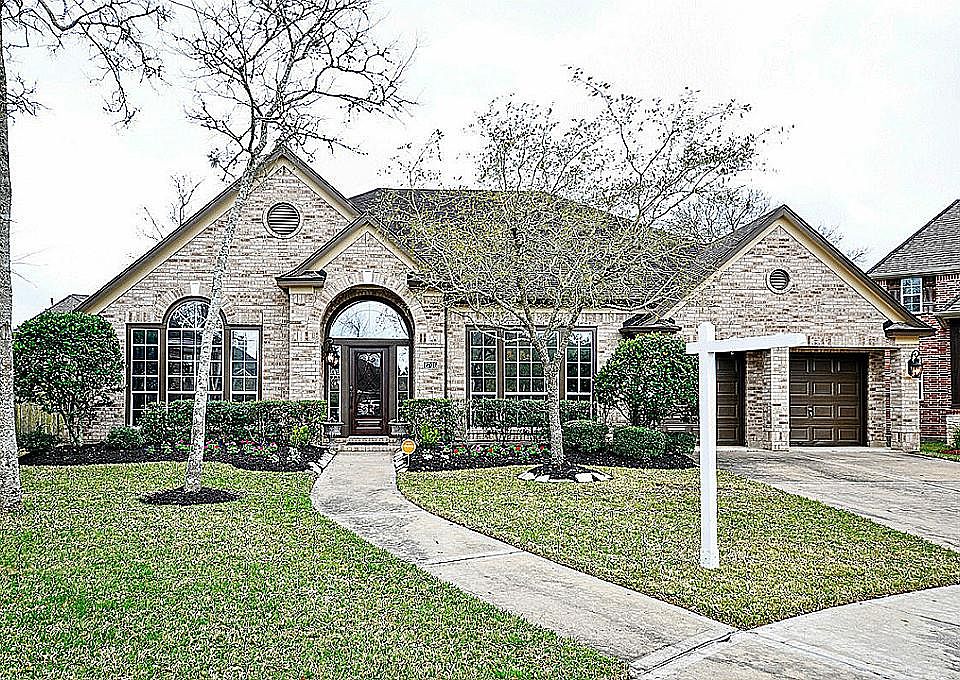1st image of 2706 Van Gogh Ln