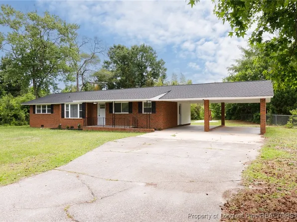 408 Harril Cir, Spring Lake, NC 28390