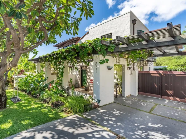 2980 Makalei Pl, Honolulu, HI 96815