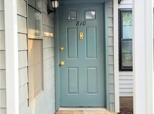 810 Woodbridge Comns Way, Iselin, NJ 08830