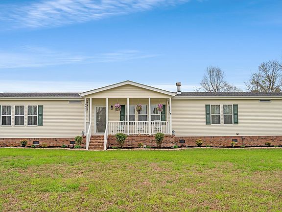 2nd image of 4401 Salem Rd.