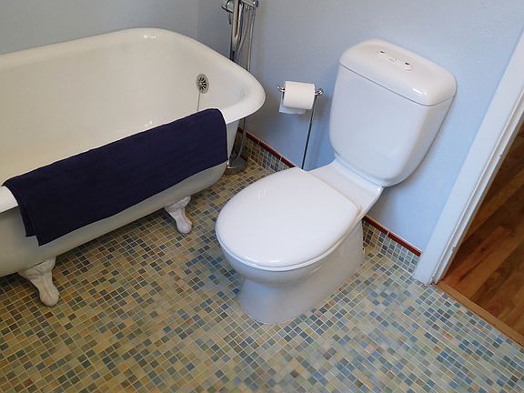 Upstairs Bathroom