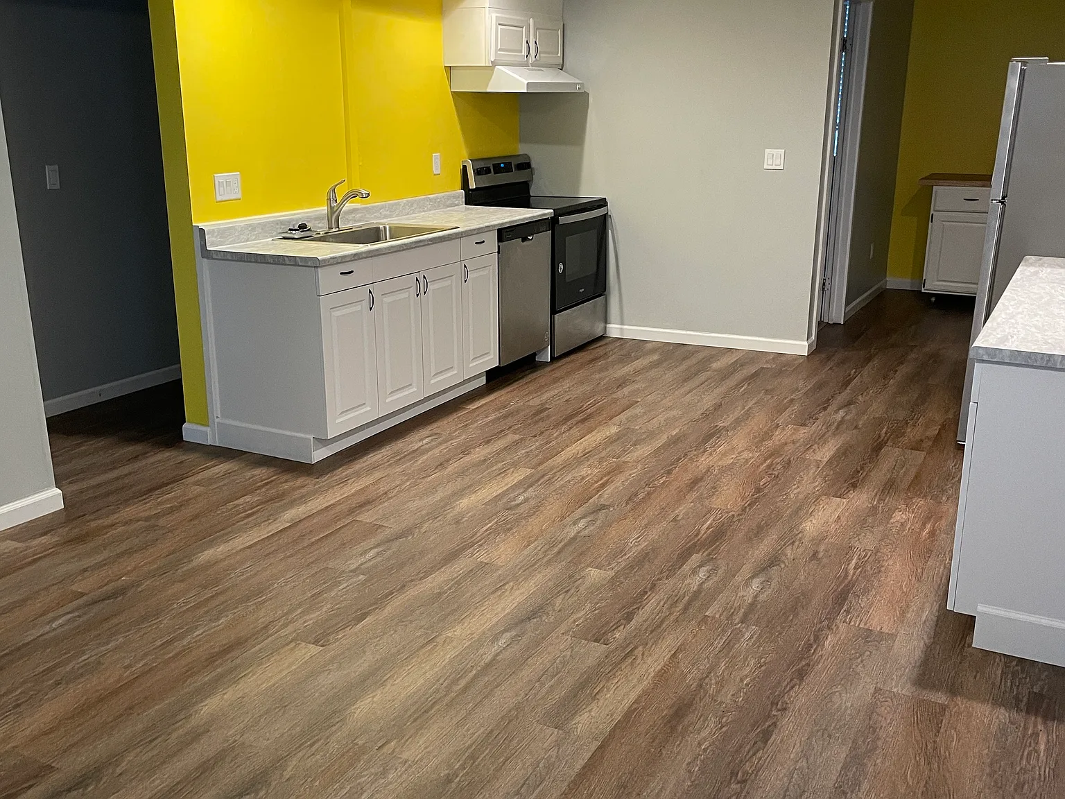 2 bed, 800 sqft, $1,650 — Photo 1