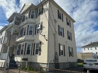 96 Suffolk St, Fall River, MA 02720