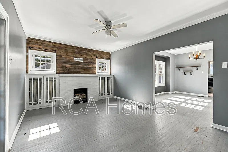 2 bed, 1.0 bath, $1,350 — Photo 3