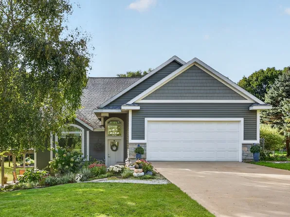 11555 Windsor Dr NE, Sparta, MI 49345
