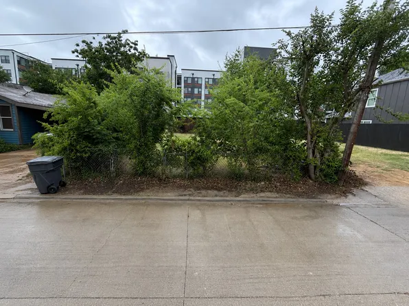2902 Chicago St, Dallas, TX 75212