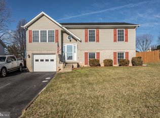 2085 Arlene Ct, Middletown, VA 22645