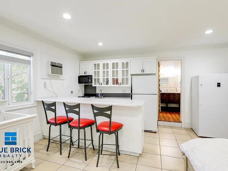 5230 Teesdale Ave — Photo 60