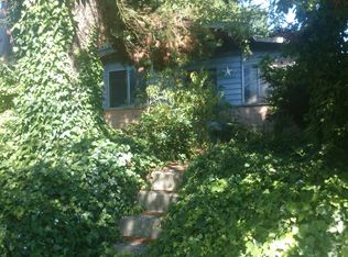 12232 7th Ave NW, Seattle, WA 98177