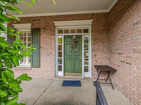 5th image of 852 Deloach Ln