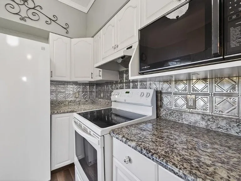 6610 Sprigg St — Photo 17