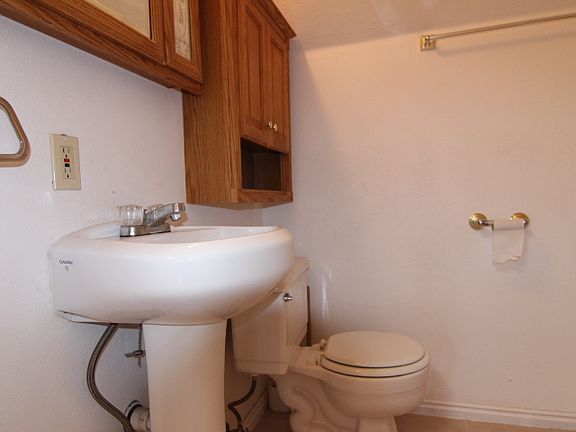 3rd image of 644 N Water Ave APT 1