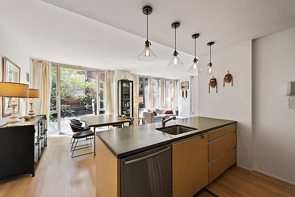 Sold by CORE | media 19