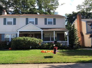 317 Crescent Hill Dr, Havertown, PA 19083