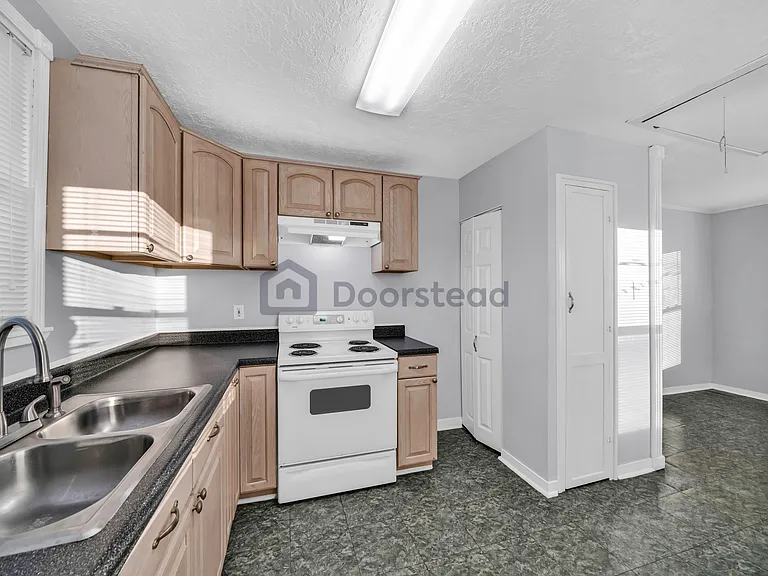 1914 W Alabama St #4 — Photo 15