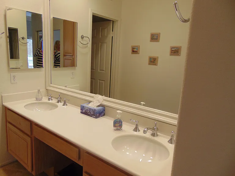 23 Wimbledon Ct — Photo 10
