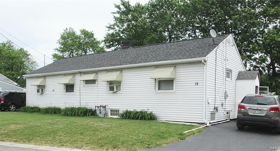 1st image of 15-17 Kingswood Dr