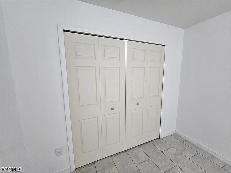 2003 Chiquita Blvd S — Photo 15