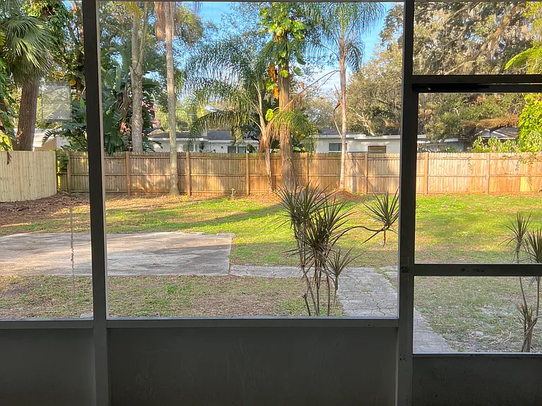 522 N Rio Grande Ave — Photo 19