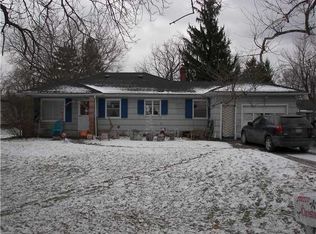 1833 Brooks Ave, Gates, NY 14624