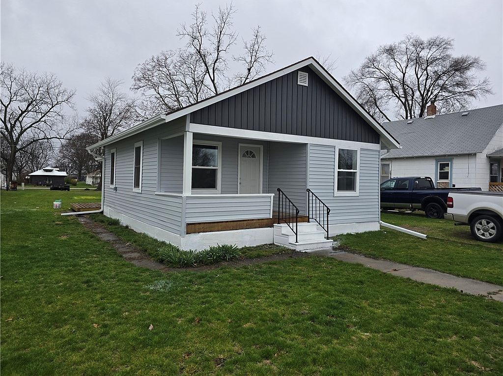 205 N Main St, Melcher Dallas, IA 50062 Zillow