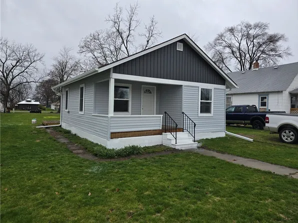 205 N Main St, Melcher Dallas, IA 50062
