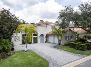 9817 Covent Garden Dr, Orlando, FL 32827
